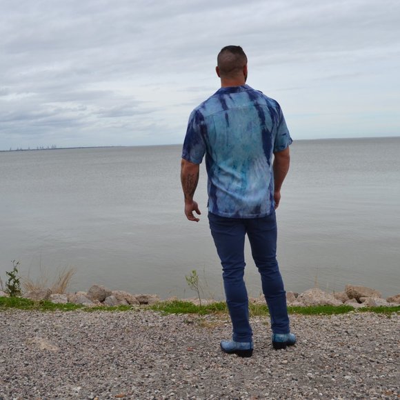 ****** SOLD ********* - Picture 2 of 12